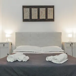 Zefnea House , Catania-Fontanarossai nemzetközi repülőtér Olaszország